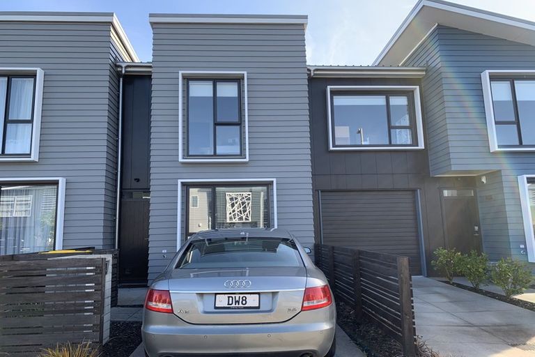 Photo of property in 24 Spotted Dove Road, Hobsonville, Auckland, 0616