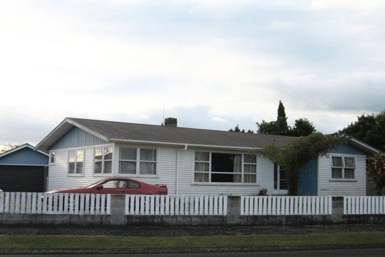 Photo of property in 35 Hendon Road, Fairview Downs, Hamilton, 3214