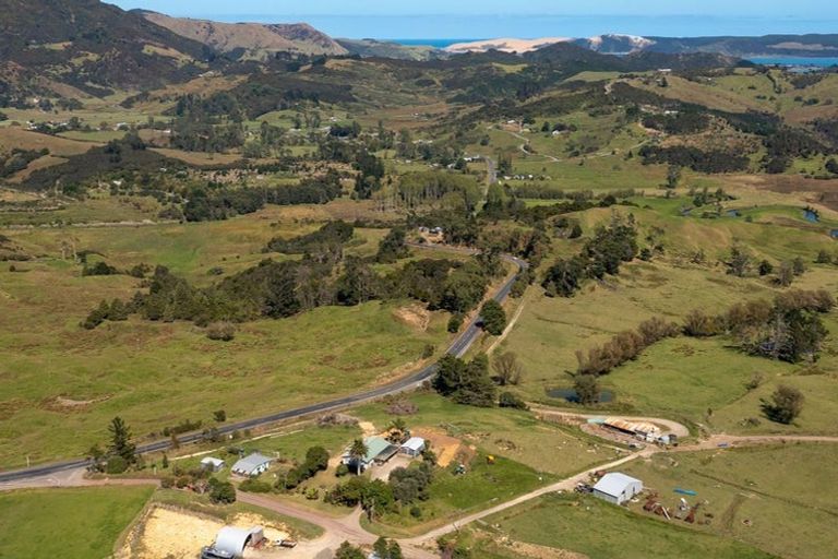 Photo of property in 15 Karuhiruhi Road, Oue, Kaikohe, 0473