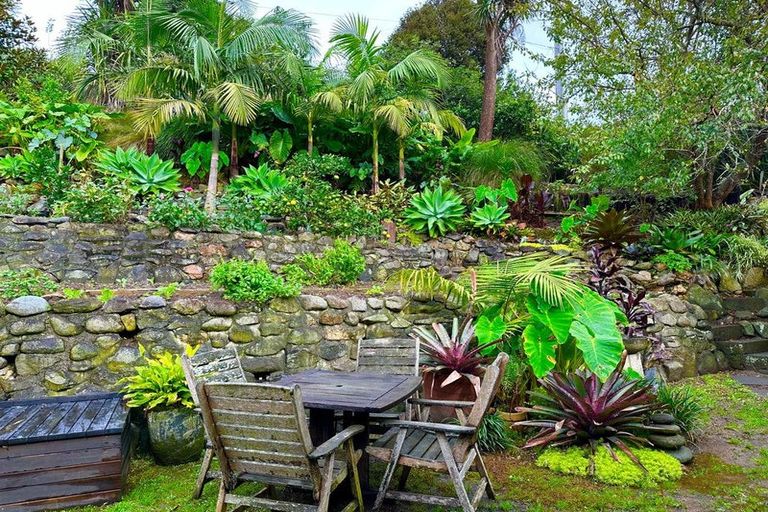 Photo of property in 16 Otuturu Crescent, Ruamahunga, Thames, 3575