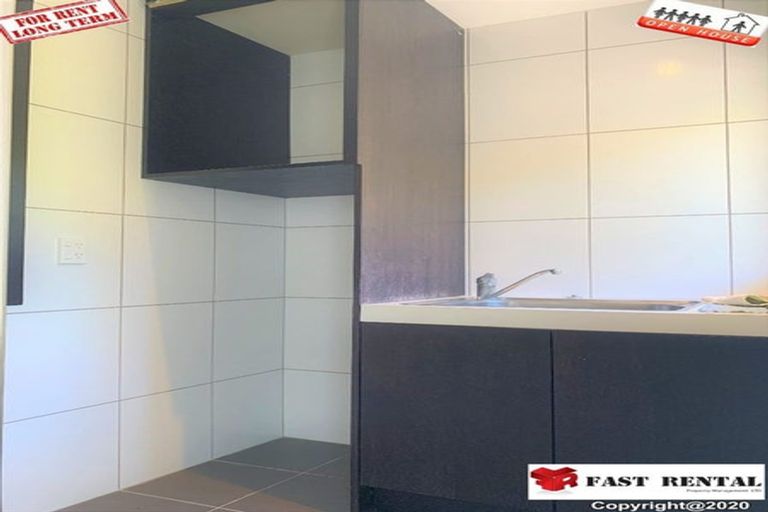 Photo of property in 9 Elliott Avenue, Bayview, Auckland, 0629