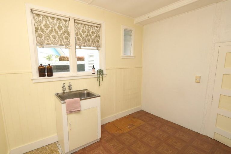 Photo of property in 146 Mcmurdo Street, Tinwald, Ashburton, 7700