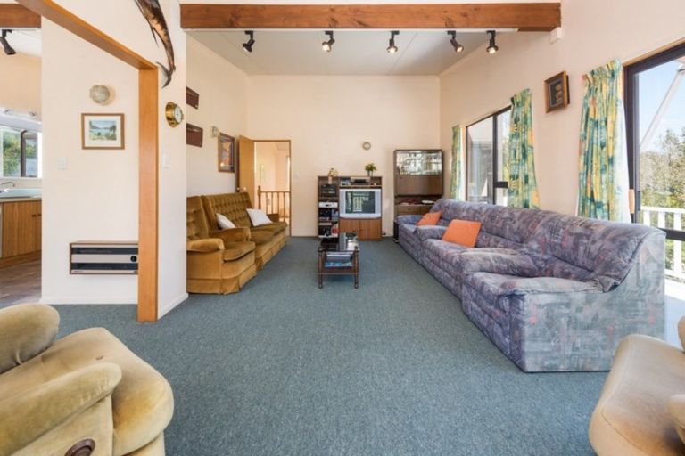 Photo of property in 239b Waikawa Road, Waikawa, Picton, 7220