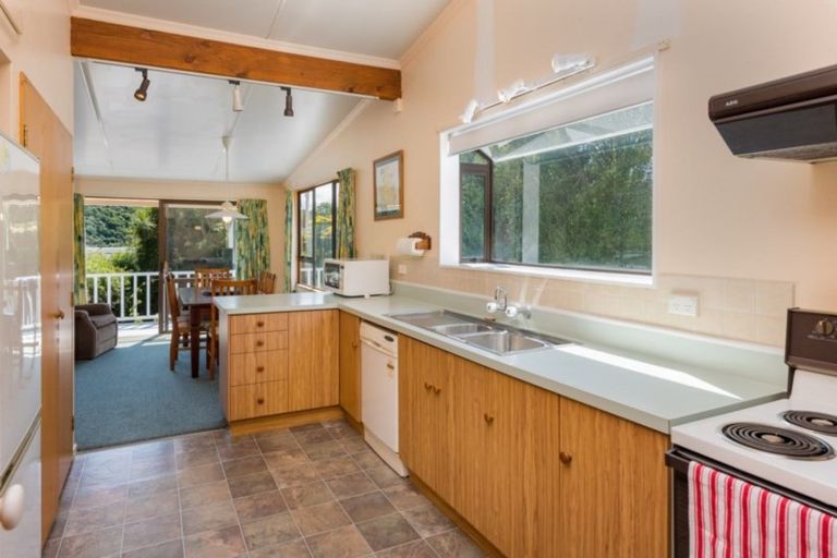 Photo of property in 239b Waikawa Road, Waikawa, Picton, 7220