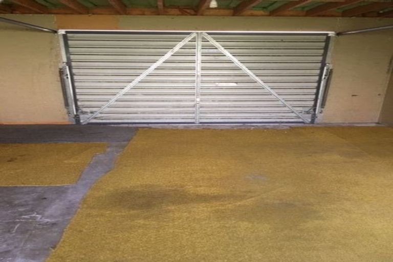 Photo of property in 15a Brocas Avenue, Hillcrest, Hamilton, 3216