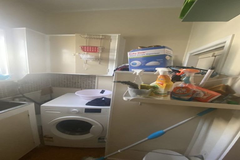 Photo of property in 104 Kenderdine Road, Papatoetoe, Auckland, 2025