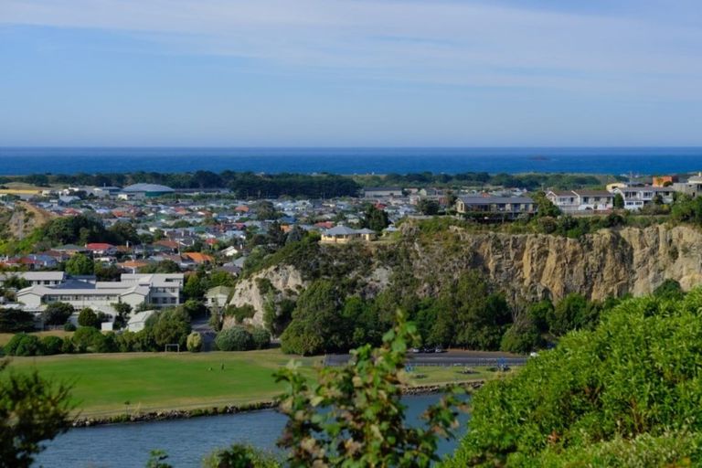 Photo of property in 45 Glendevon Place, Vauxhall, Dunedin, 9013