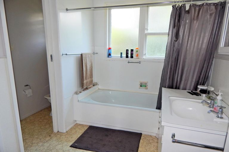 Photo of property in 45 Riverview Road, Kerikeri, 0230