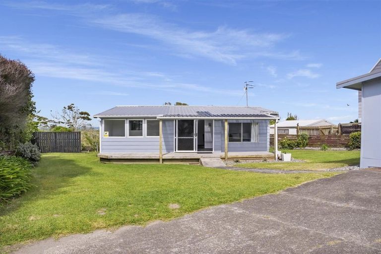 Photo of property in 450 Pukehina Parade, Pukehina, Te Puke, 3189