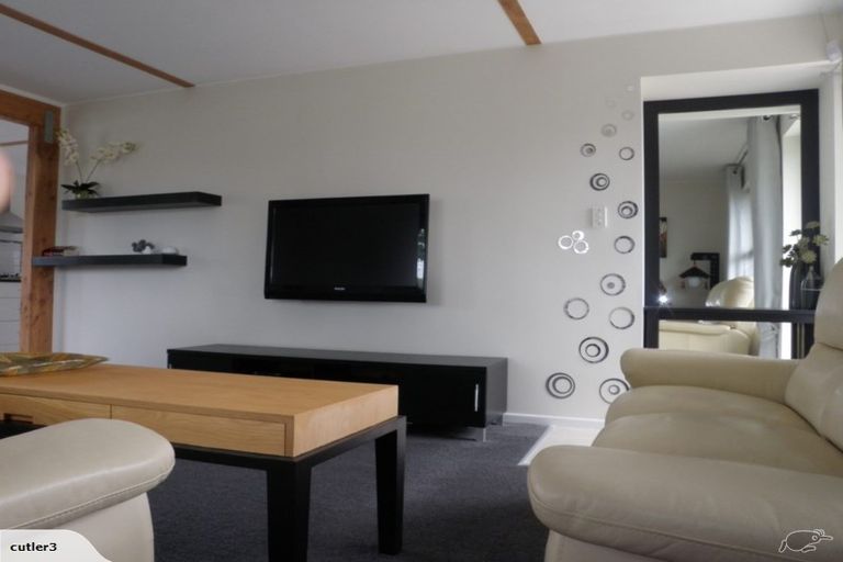 Photo of property in 1/52 Lochee Road, Upper Riccarton, Christchurch, 8041