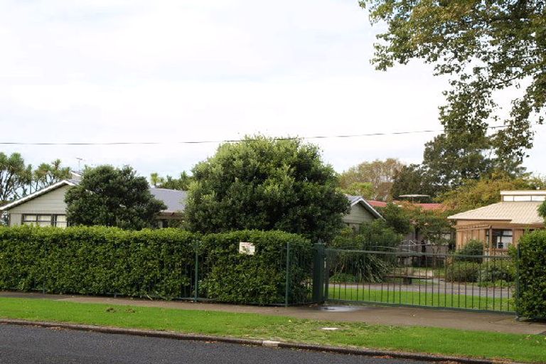 Photo of property in 74 Alexander Crescent, Otara, Auckland, 2023