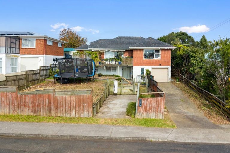 Photo of property in 19 Willoughby Avenue, Howick, Auckland, 2014