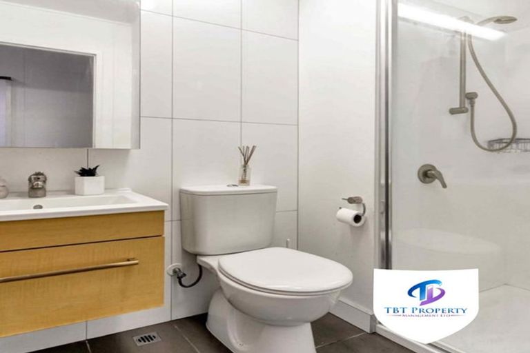 Photo of property in Twin Towers, 609/17 Putney Way, Manukau, Auckland, 2104