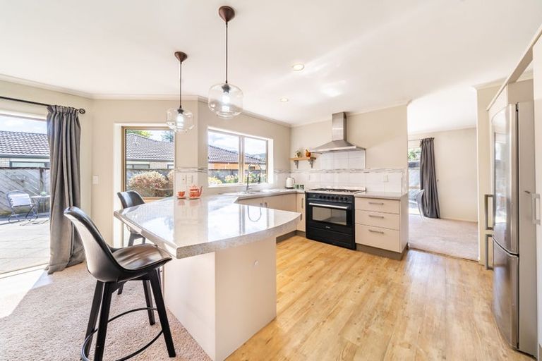 Photo of property in 8 Beechwood Way, Te Marua, Upper Hutt, 5018