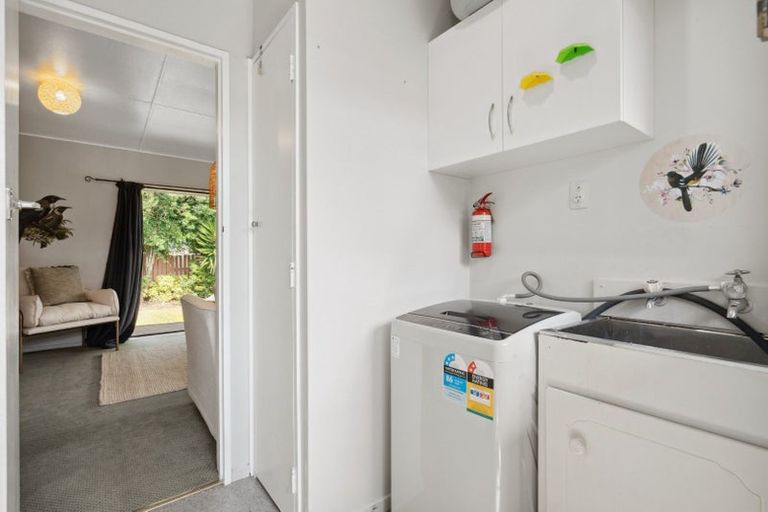 Photo of property in 9 Baillie Crescent, Carterton, 5713