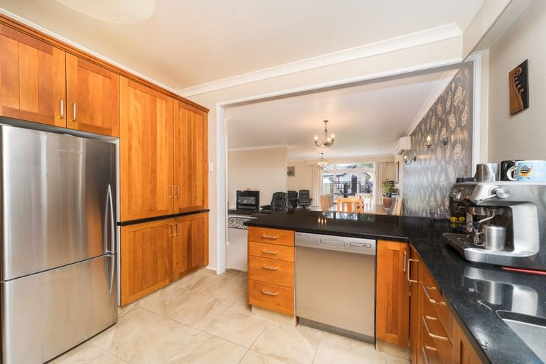 Photo of property in 8 Goodwyn Crescent, Hokowhitu, Palmerston North, 4410