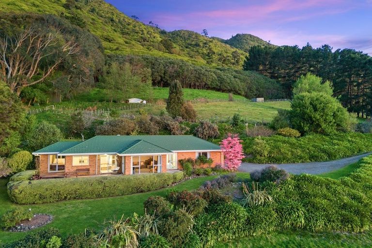 Photo of property in 227 Huia Street, Waikanae, 5391