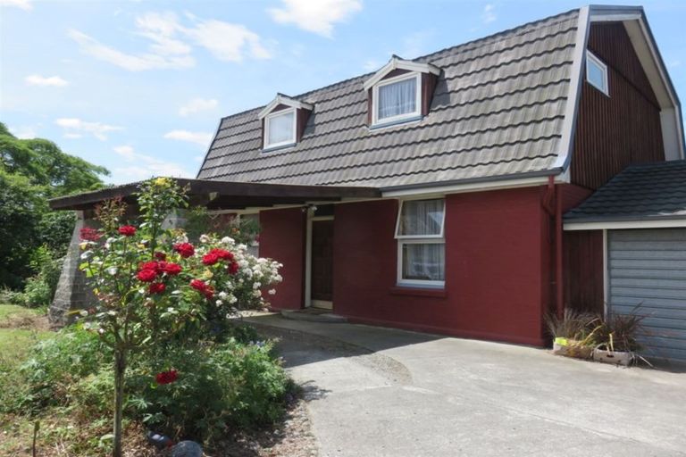 Photo of property in 215 Talbot Street, Geraldine, 7930