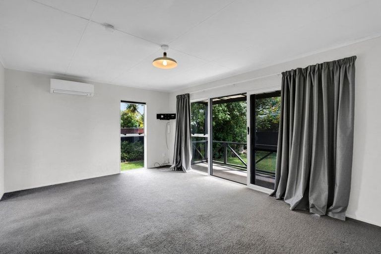 Photo of property in 1 Penrod Drive, Bell Block, New Plymouth, 4312