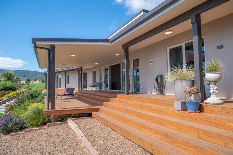 Photo of property in 60 Peninsula Parade, Hihi, Mangonui, 0494