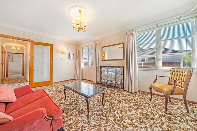 Photo of property in 18 Thackeray Street, Trentham, Upper Hutt, 5018