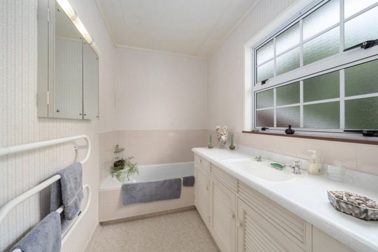 Photo of property in 3 Sharon Place, Awapuni, Palmerston North, 4412