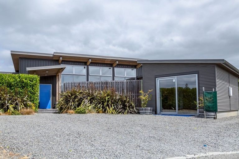 Photo of property in 3 Tuscan Lane, Martinborough, 5711