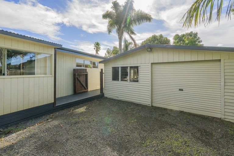 Photo of property in 22 Catherine Crescent, Whitianga, 3510