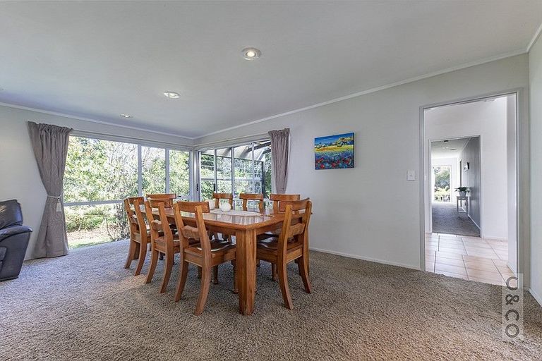 Photo of property in 2246 State Highway 16, Helensville, 0875