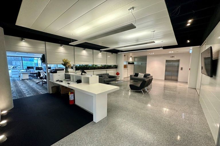 Photo of property in 2 Augustus Terrace, Parnell, Auckland, 1052