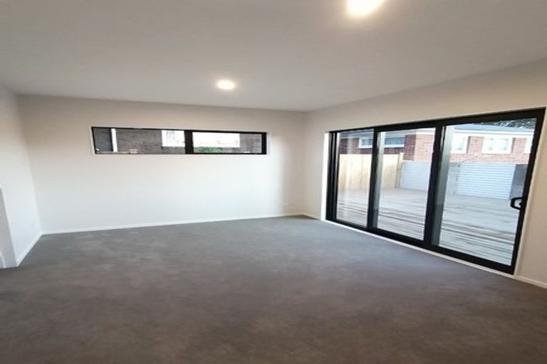 Photo of property in 117a Henderson Valley Road, Henderson, Auckland, 0612