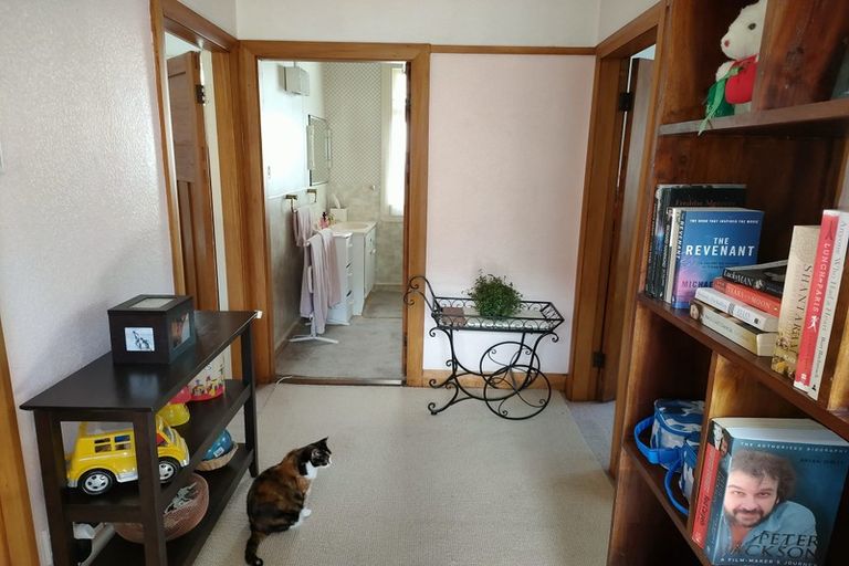 Photo of property in 66 Kauri Street, Miramar, Wellington, 6022