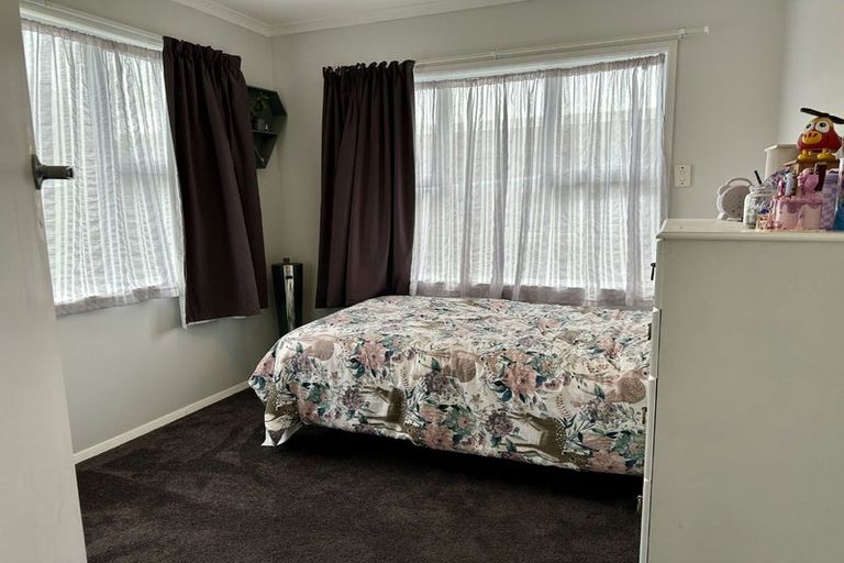 Photo of property in 30 Langley Avenue, Milson, Palmerston North, 4414