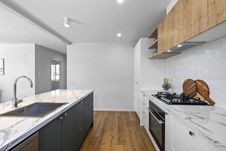 Photo of property in 264 Coronation Avenue, Welbourn, New Plymouth, 4310