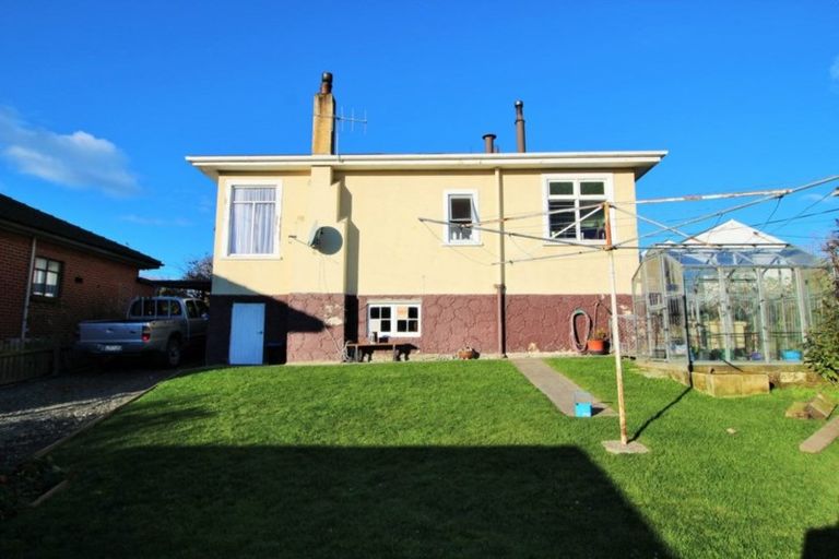 Photo of property in 64 Upper Ure Street, South Hill, Oamaru, 9400