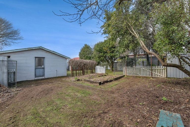 Photo of property in 9 Portia Street, Stratford, 4332