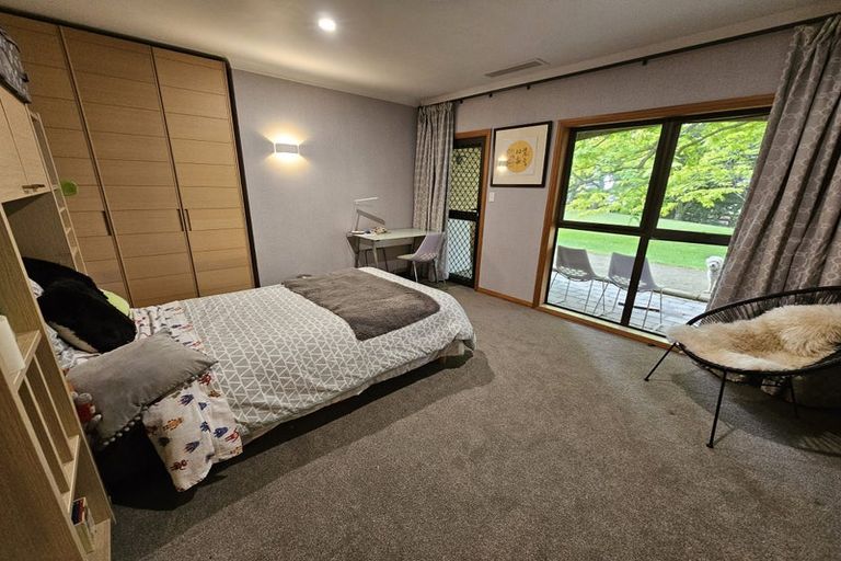 Photo of property in 18 Kaipara Road, Papakura, 2582