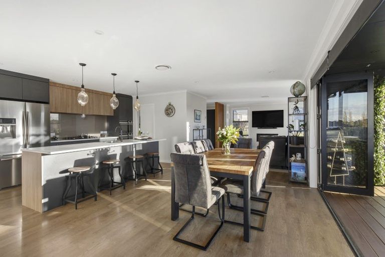 Photo of property in 8 Rylstone Way, Te Kauwhata, 3710