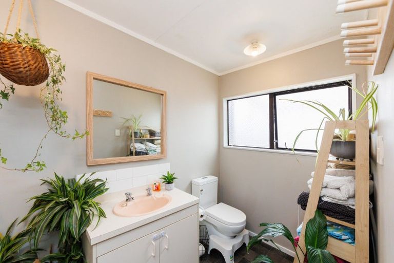 Photo of property in 18 Phillips Street, Sanson, 4817