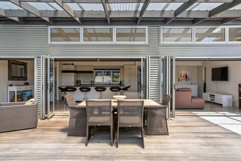 Photo of property in 201 Rutherford Road, Whangamata, 3620