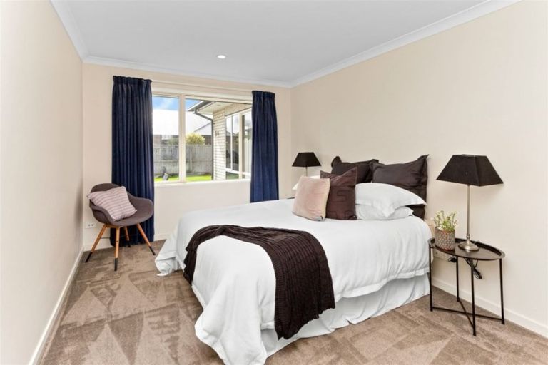 Photo of property in 46 Reka Street, Parklands, Christchurch, 8083