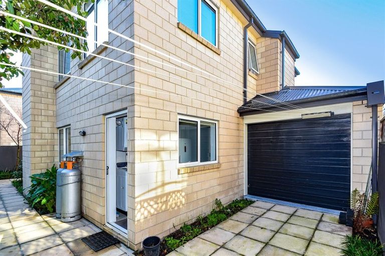 Photo of property in 41 Eversleigh Street, St Albans, Christchurch, 8014