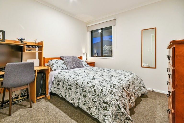 Photo of property in 18 Leathem Crescent, Pokeno, 2402