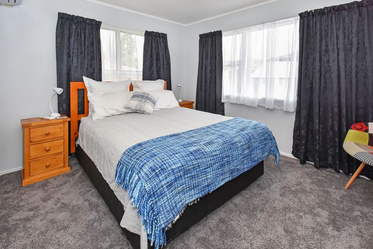 Photo of property in 9 Beaumaris Way, Conifer Grove, Takanini, 2112