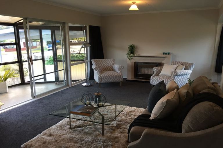 Photo of property in 69 Apollo Parade, Milson, Palmerston North, 4414