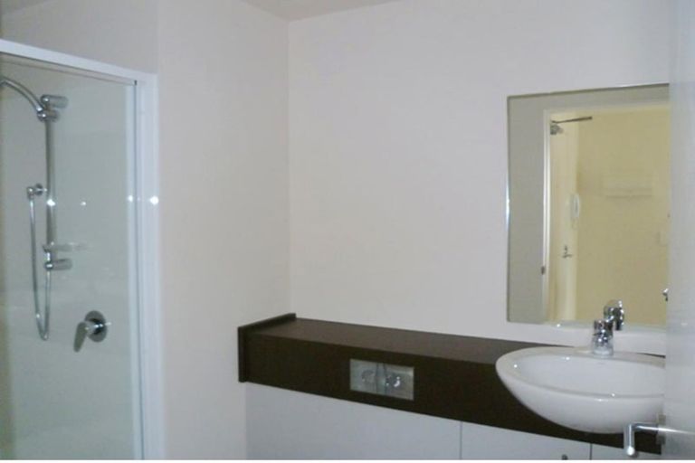 Photo of property in The Peak Apartments, 1001/170 Taranaki Street, Te Aro, Wellington, 6011