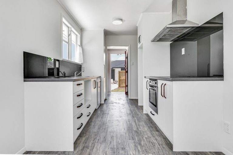 Photo of property in 11 Northolt Road, Fairview Downs, Hamilton, 3214