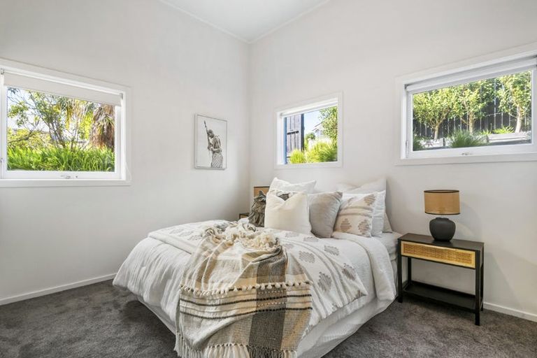 Photo of property in 1/41 Quebec Road, Milford, Auckland, 0620