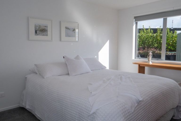 Photo of property in 14 Lori Lane, Coopers Beach, 0420