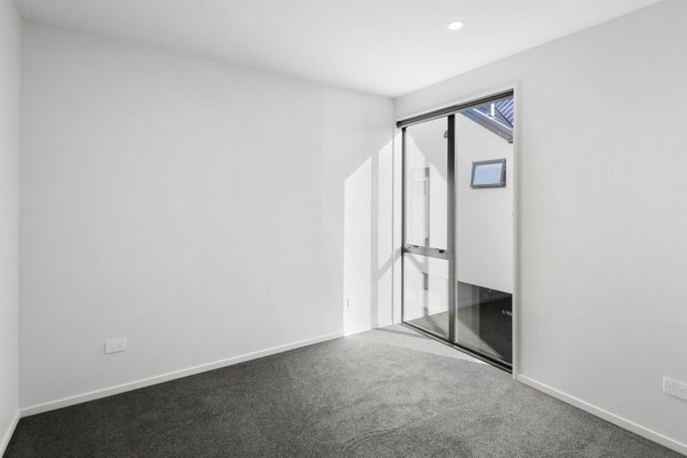 Photo of property in 1/404 Armagh Street, Linwood, Christchurch, 8011